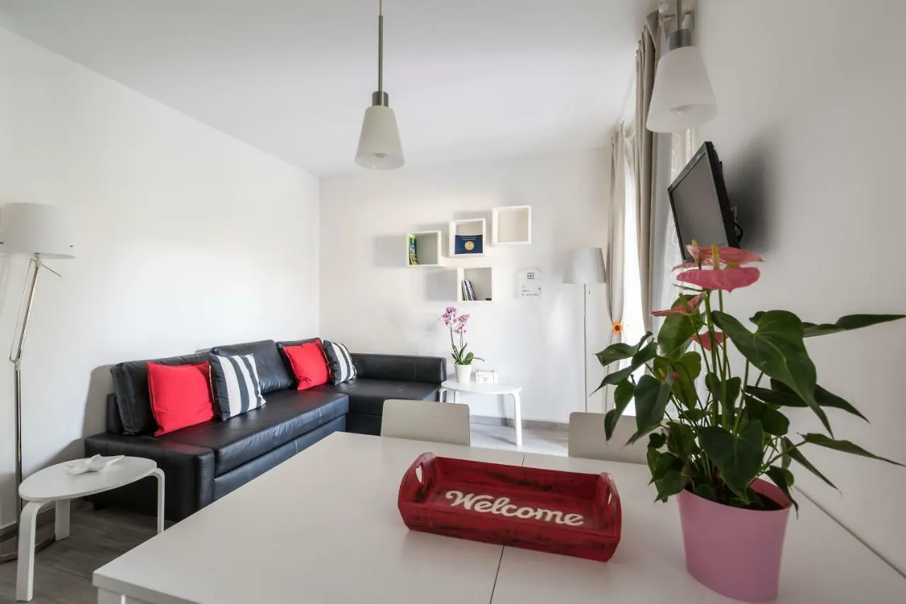 Appartamento Balkissa San Felice del Benaco Apartamento